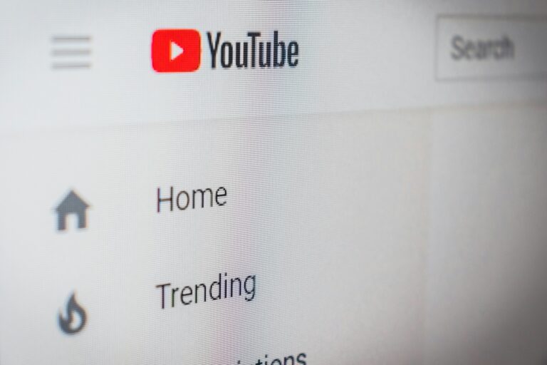 YouTube lanza un ‘modelo de estimación de edad’ basado en inteligencia artificial
