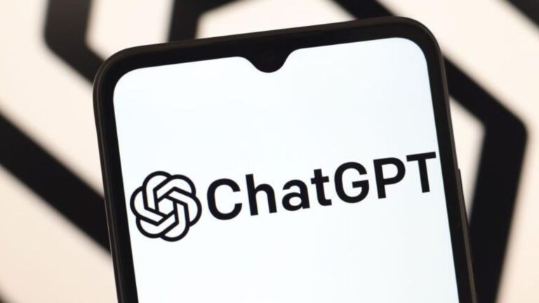 Piden a empresas compartir información sobre el impacto de los chatbots en menores