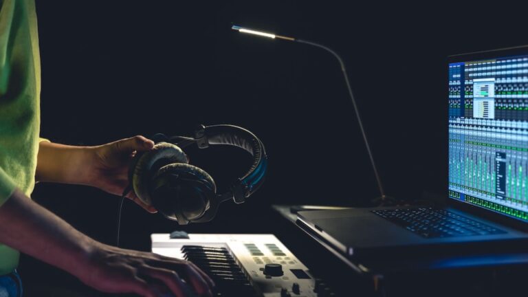 La música creada con IA destaca en las plataformas de streaming